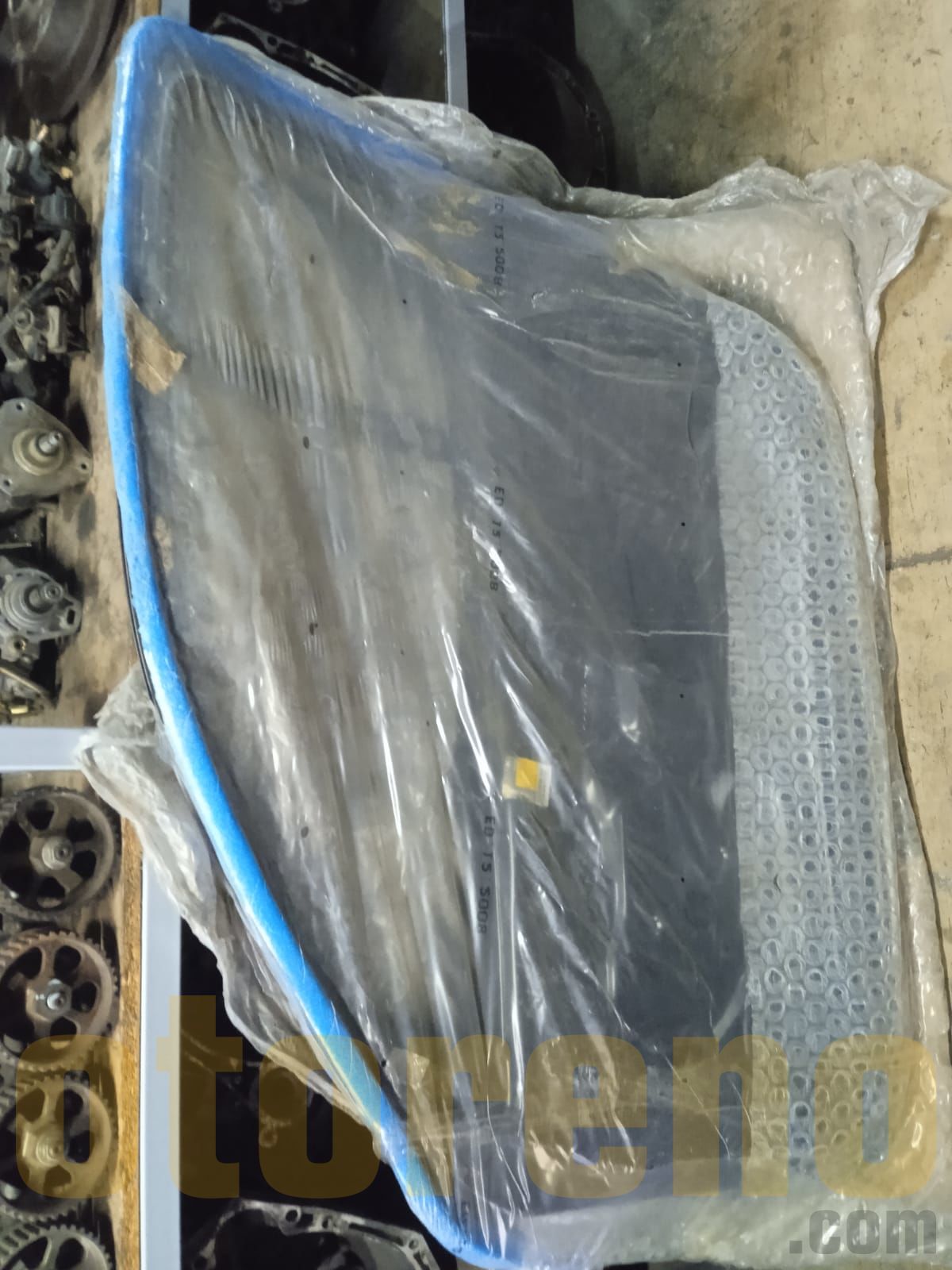Megane Coupe Ön Sağ Kapı 7751467870
