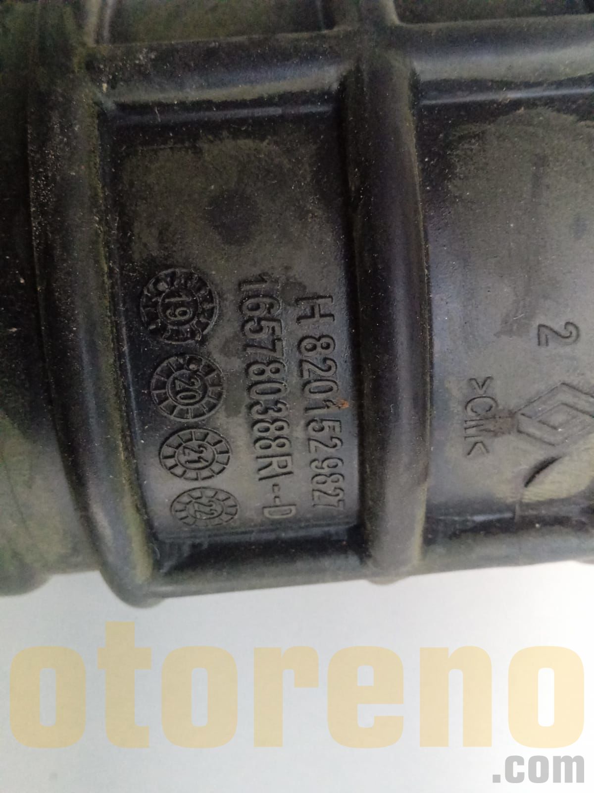Dacia/Lada/Renault Hava Filtre Borusu 8201529827 - 165780388R