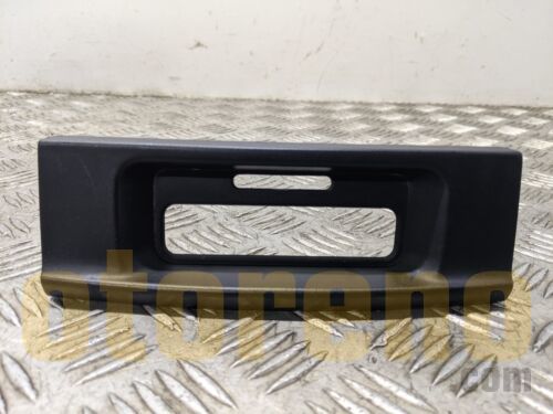 RENAULT Trafic  2008 Panel Ekran Çerçevesi 8200184607-z3