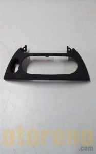 Renault Megane 1 Kalolifer Kumanda Çerçevesi 7700841057-W5