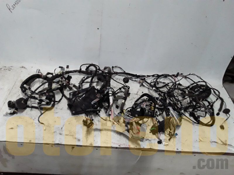 RENAULT FLUENCE ARAÇ İÇ TESİSAT 241632317R -W1