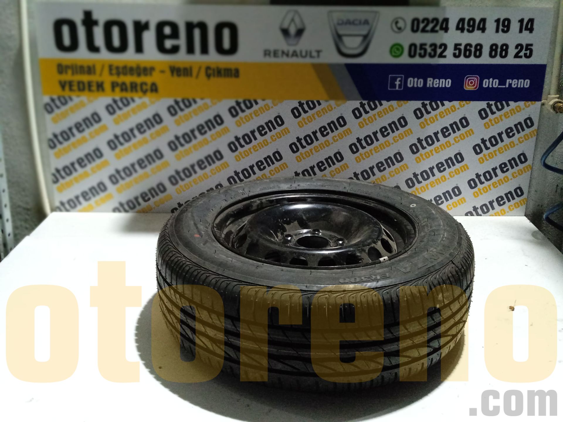 RENAULT Megane III Stepne 7700813914