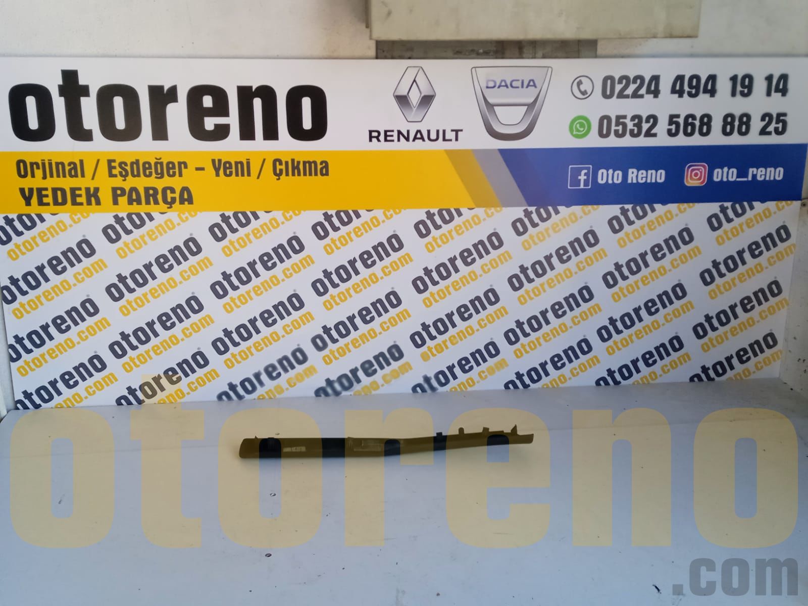 Renoult symbol gösterge paneli çitası 8200485203