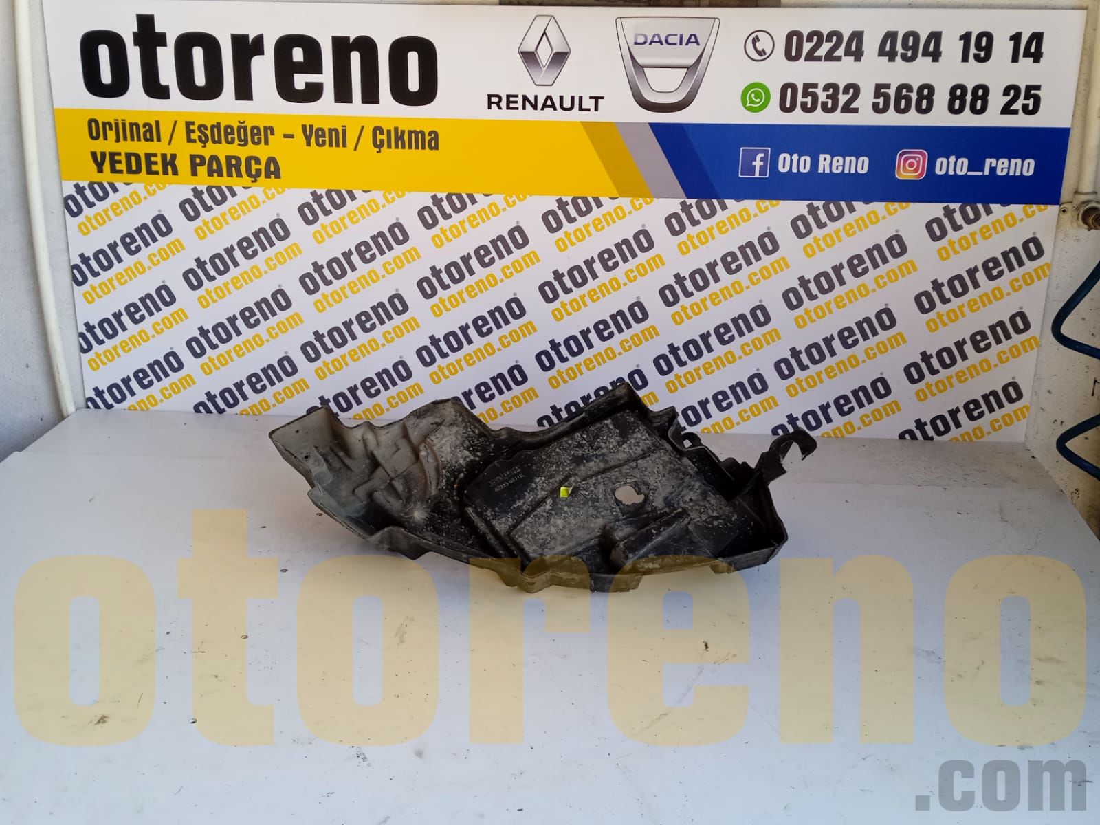 Fluence Sol Far Alt Tampon Plastiği 622230011R F2