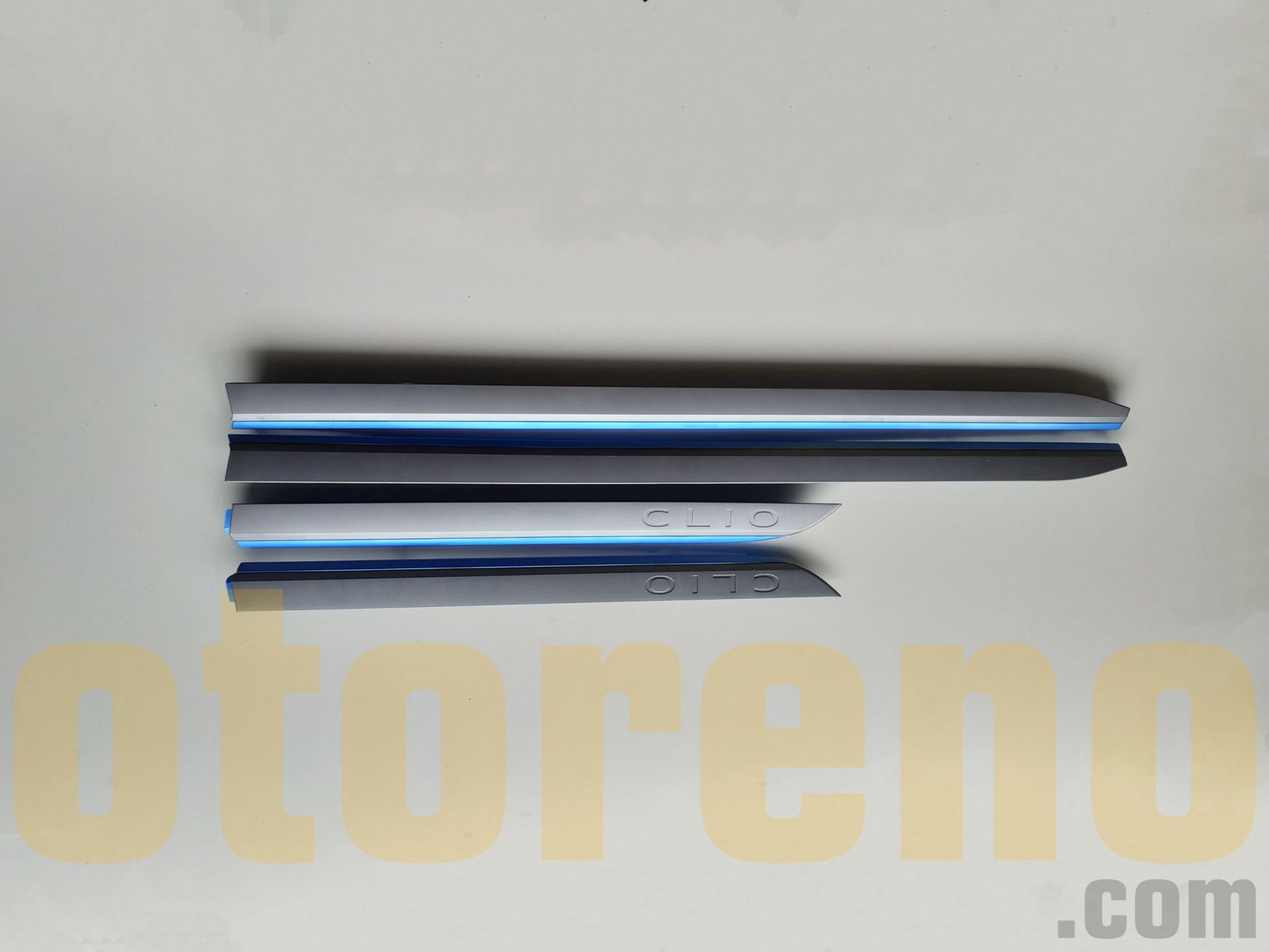 801867320R 808775246R Clio V 5 Kapi Bant F2